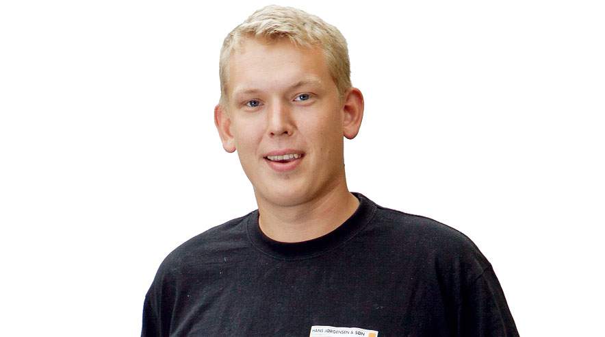 - Jeg ville nok være nødt til at tage flere sygedage, hvis jeg ikke kom en tur på briksen en gang imellem, siger Christoffer, der er med i 3F's sundhedsordning. (Foto: Niels Åge Skovbo)