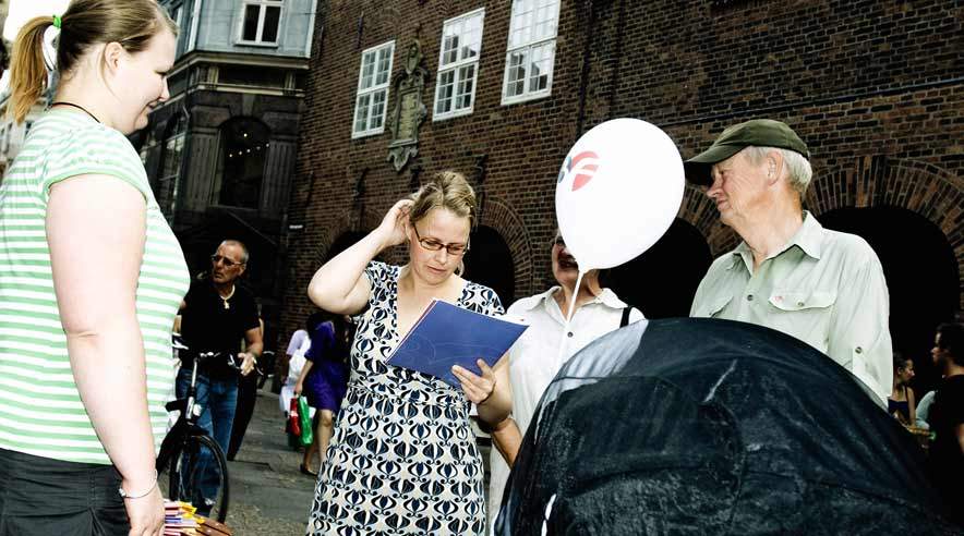 3FU rejser i disse dage landet rundt for at fortælle, at mænd har fået bedre mulighed for at tage barsel.  (Foto: Ulrik Jantzen.)