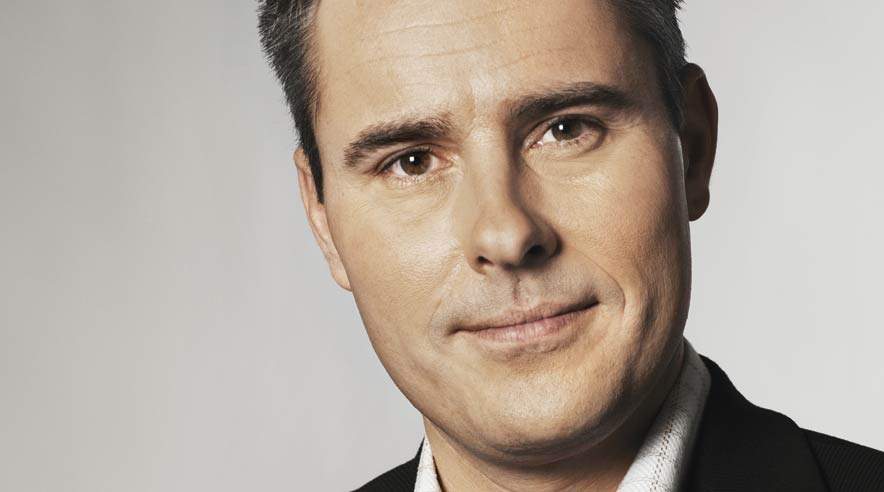 Regeringen har altid givet virksomheder og boligejer kompensation, når der er lavet indgreb. Det skal selvfølgelig også gælde almindelige lønmodtager, siger Henrik Sass Larsen (S).