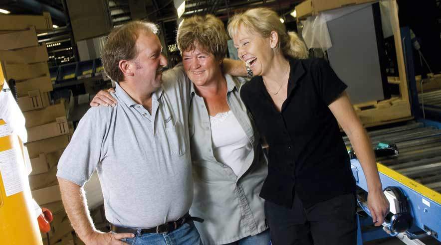 Udover gode arbejdsvilkår og god løn, er gode kolleger vigtigt for arbejdsglæden, mener 3F'erne. Det kan de tre kolleger fra Wittenborg i Odense tale med om. (Foto: Palle Peter Skov.)