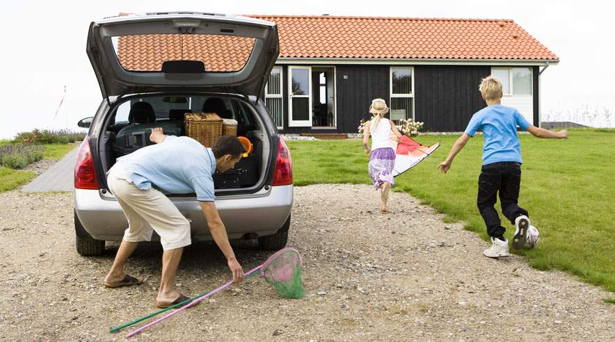 Som ledig har du ret til fem ugers ferie om året. Du skal bare huske at melde det til jobcentret og a-kassen 14 dage inden din ferie begynder.   (Foto: Colourbox)