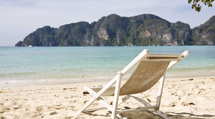 Dimittender, der bliver færdige efter 1. maj, skal selv betale, hvis de vil holde ferie - de mister nemlig retten til feriedagpenge. (Foto: Colourbox)