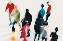 Danskere vil fortsat være omfattet af eksklusivaftaler trods regeringens og Dansk Folkepartis modvilje.  (Søren Zeuth)