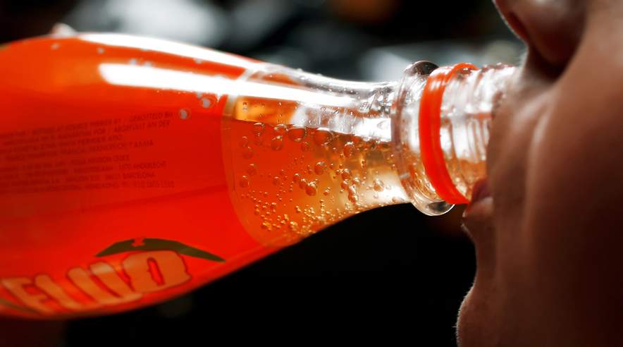 I mange danske hjem er der altid en kold sodavand inden for rækkevidde. (Foto: Colourbox)