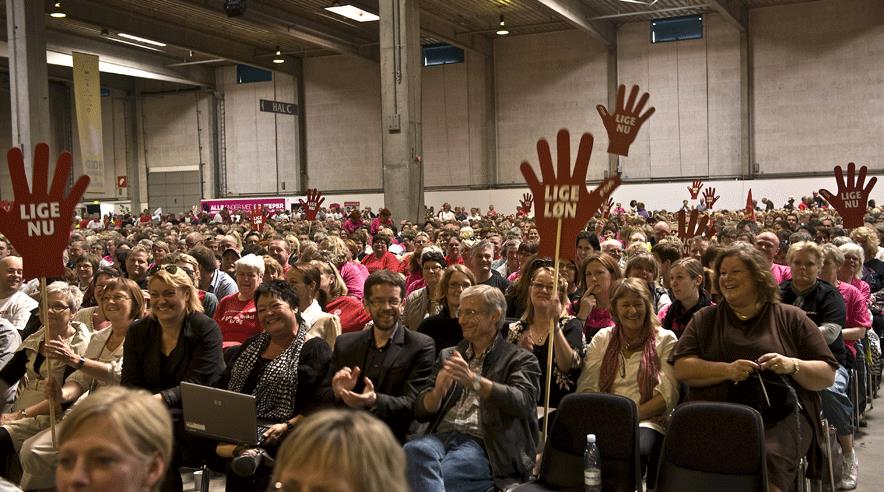 Sidste år krævede cirka 3.000 tillidsrepræsentanter til stormøde  stop for flere nedskæringer i det offentlige. Tiltaget i dag er endnu et forsøg på at kræve en ny velfærdspolitik