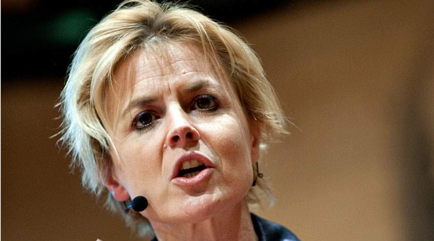 - Jeg vil helt afvise påstanden om, at de medvirkende virksomheder ikke er evalueret på deres opfyldelse af måltallene, sagde Lykke Friis (V) til samrådet.