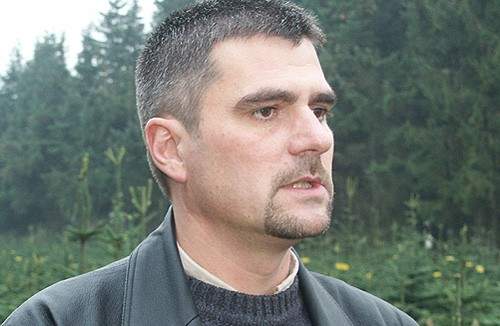 - Vi oplever en stigende forargelse over, at arbejdsgivere groft udnytter den udenlandske arbejdskraft, siger Allan Busk.