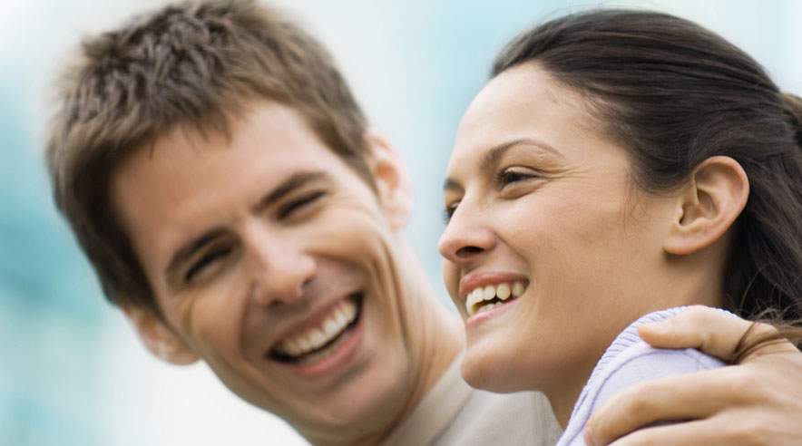 Hvis du og din kæreste lever sammen, men ikke er gift, så husk at oplyse det til ATP. Ellers risikerer I at gå glip af en forsikring på 50.000 kroner, hvis én af jer går bort. (Foto: Colourbox)