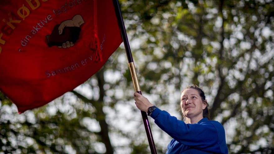 - Jeg er fanebærer, fordi jeg synes, det er spændende, og man møder utroligt mange forskellige mennesker, siger Cora Andrewartha. (
Thomas Arnbo)