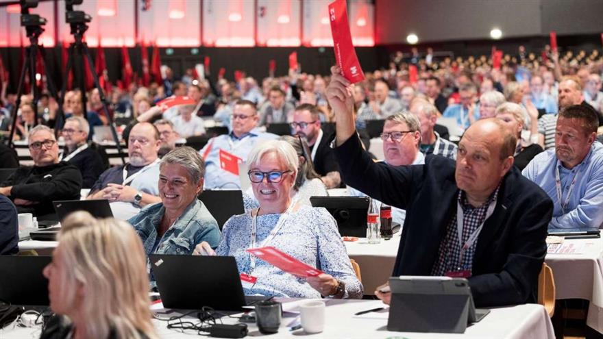  (
	Joachim Rode og Niels Aage Skovbo)